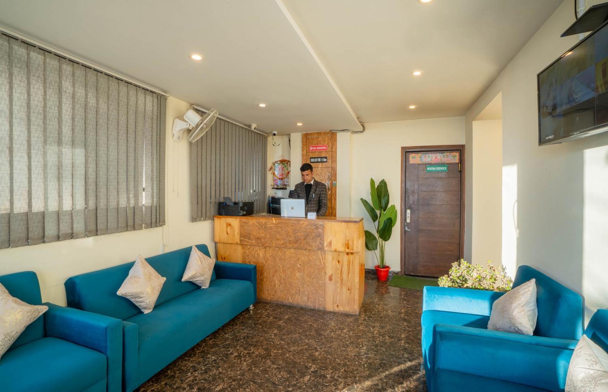 Perfectstayz Vista 5 Min Walk To Mall Road Mussoorie Exteriör bild