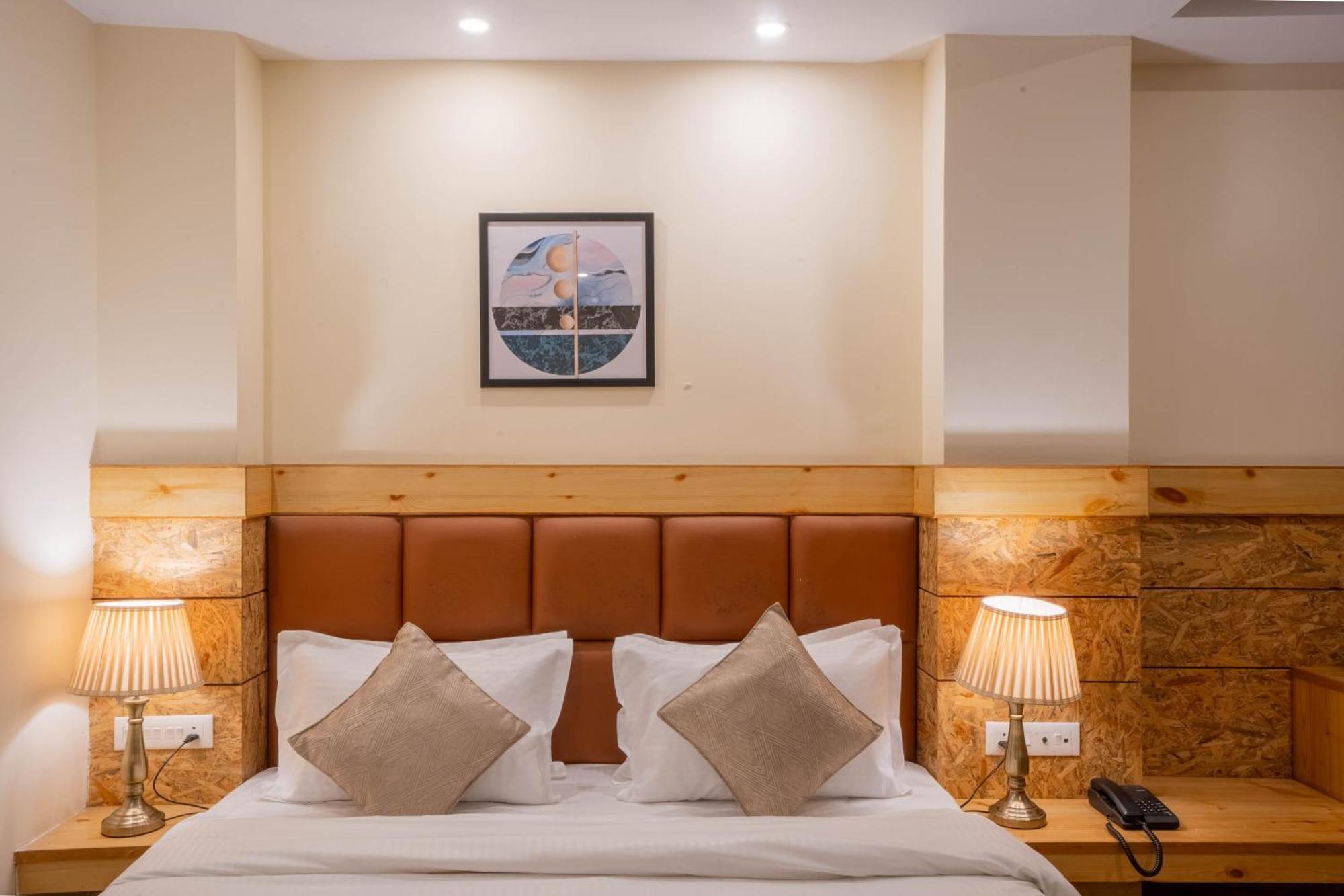 Perfectstayz Vista 5 Min Walk To Mall Road Mussoorie Exteriör bild