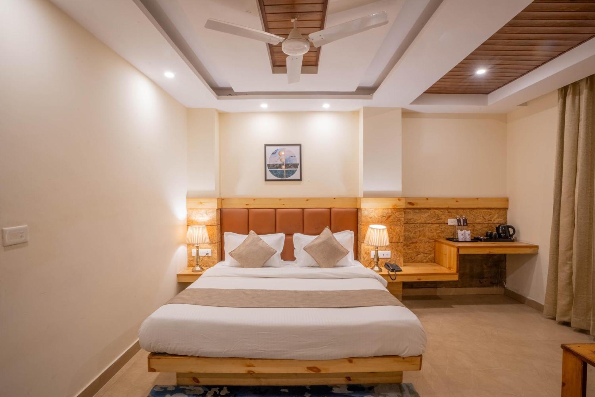 Perfectstayz Vista 5 Min Walk To Mall Road Mussoorie Exteriör bild