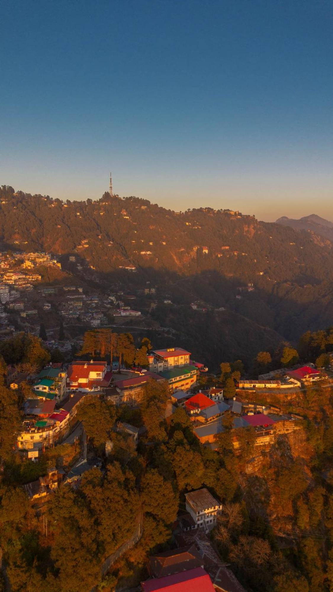 Perfectstayz Vista 5 Min Walk To Mall Road Mussoorie Exteriör bild